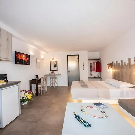 Holiday home Myrsini's Luxury Merchia